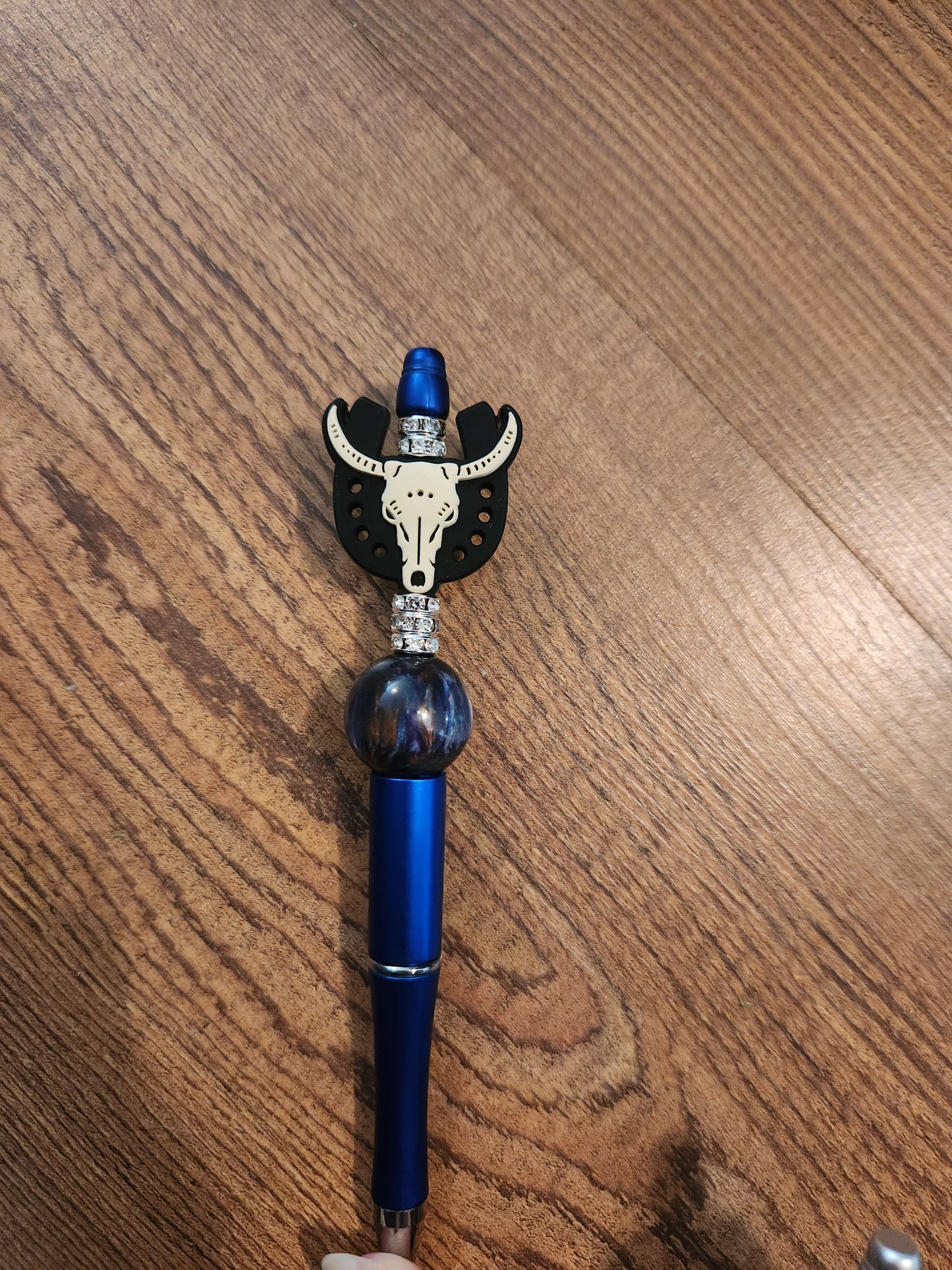Skull Pen